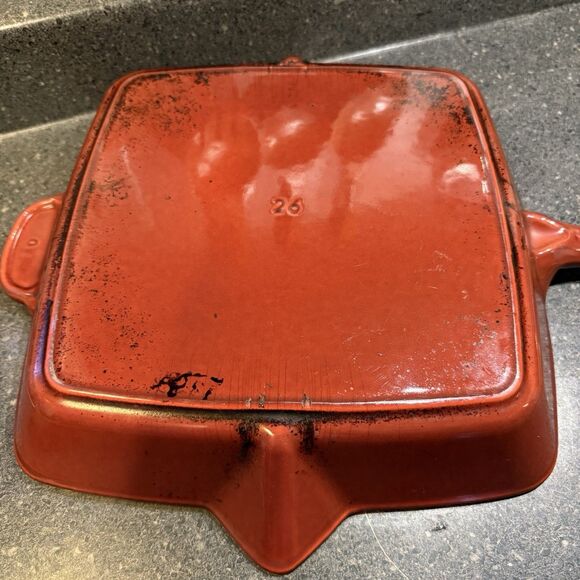 Staub Cast Iron Skillet Square Grill Pan #26 Red Enamel  12" 2 Spouts France - Picture 6 of 8